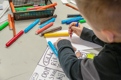 Atelier tekenen en schilderen en grafiek 6-9 jaar