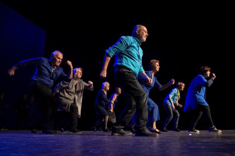 Gouden dans: u in het theater