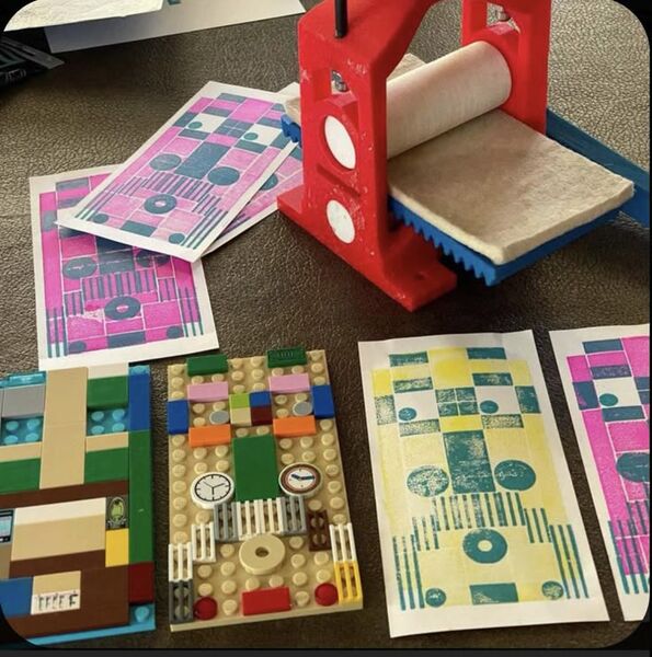 Maak een LEGO-afdruk in de Kunstuitleen